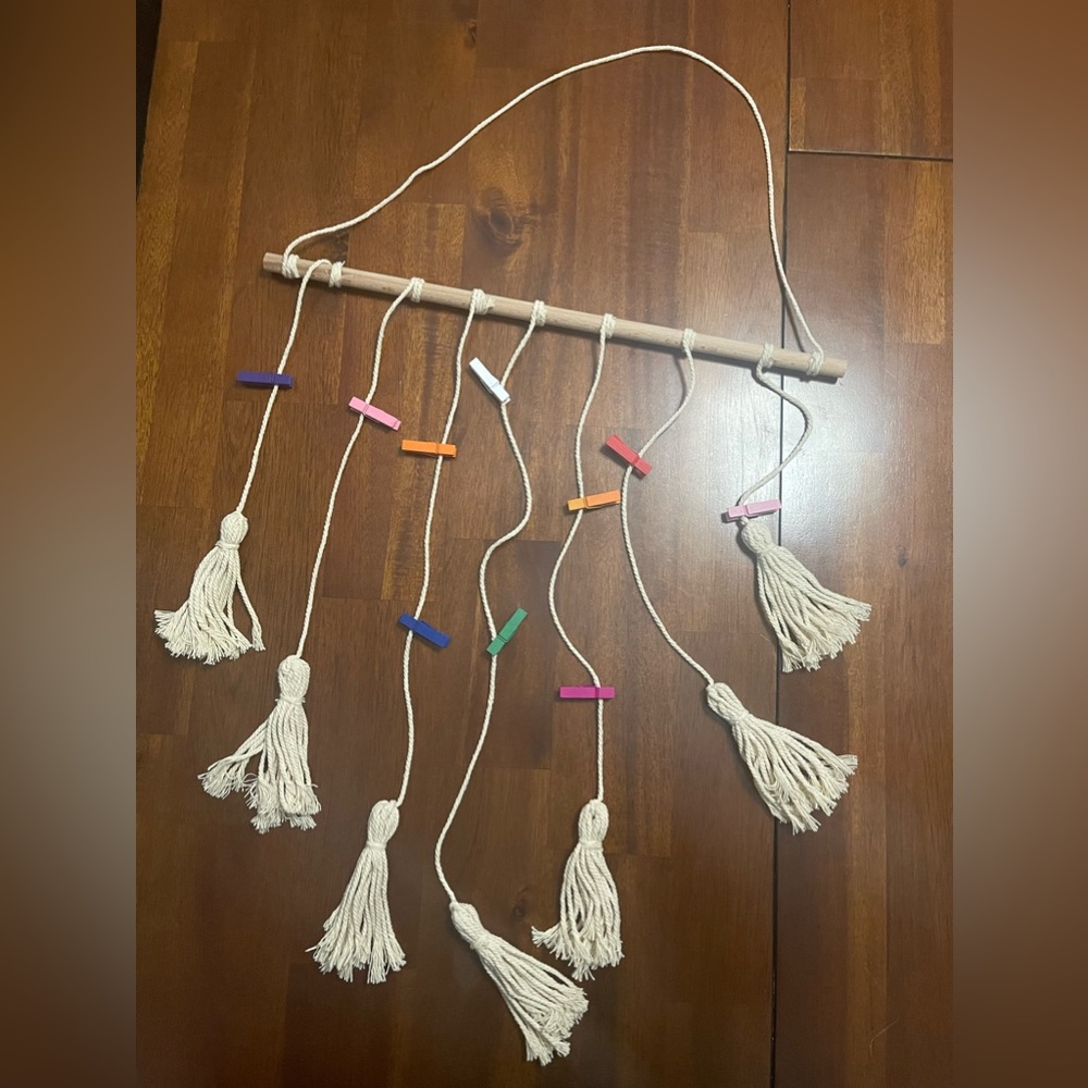 Tassel Wall Hanging Photo Display